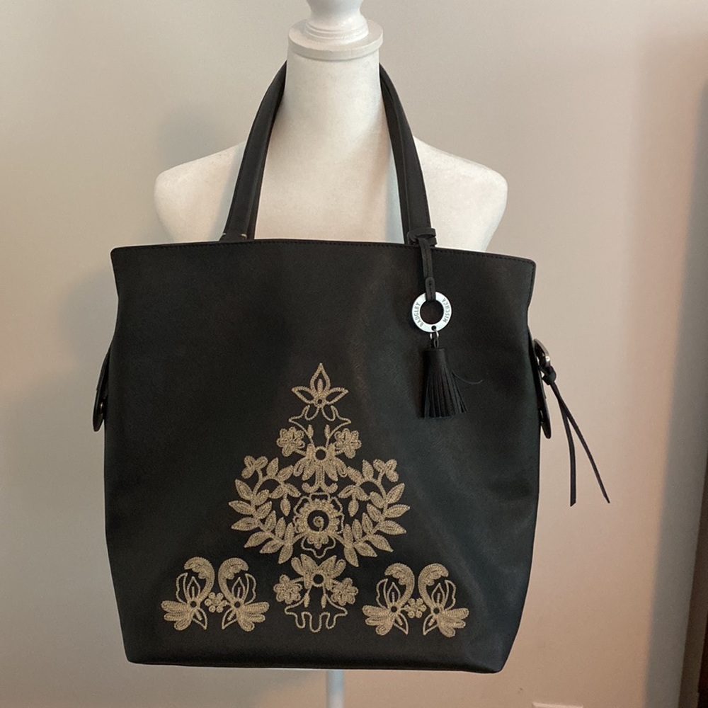 NWOT!! Badgley Mischka Black and Gold Embroidered Leather Tote